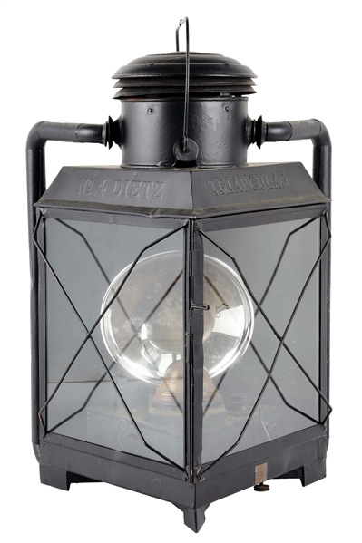DIETZ NO. 4 TUBULAR TRIANGULAR LAMP.