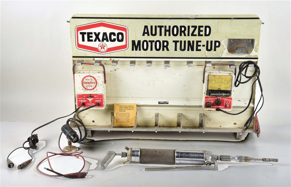 TEXACO AUTHORIZED MOTOR TUNE UP SERVICE STATION DISPLAY. 