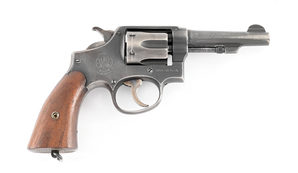 (C) S&W VICTORY .38 SPECIAL DOUBLE ACTION REVOLVER.