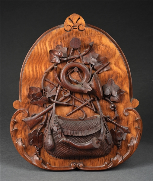 BLACK FOREST TROPHY WOOD CARVING WALL PLAQUE.