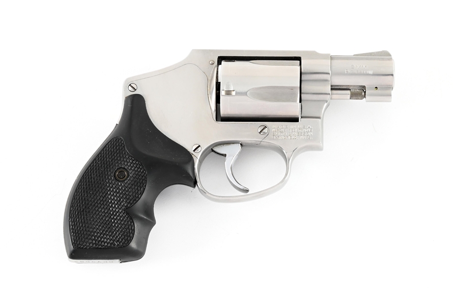 (M) RARE SMITH & WESSON 940 DOUBLE ACTION 9MM REVOLVER.