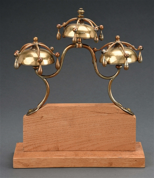 SET OF TRIPLE HARNESS BELLS WITH MECHANICAL PARTS.