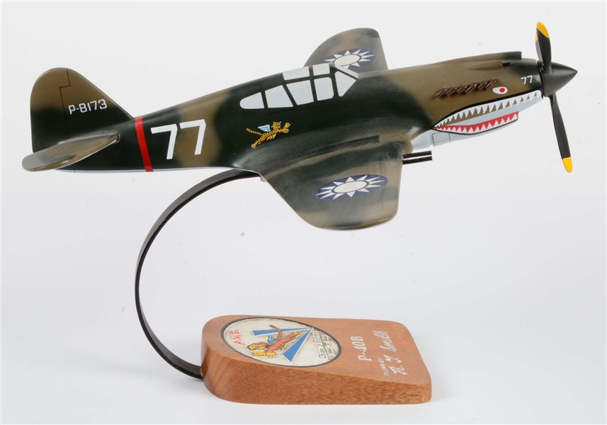 AUTHENTIC MODELS R.T. SMITHS P-40B WARHAWK BY JERRY PRICE.
