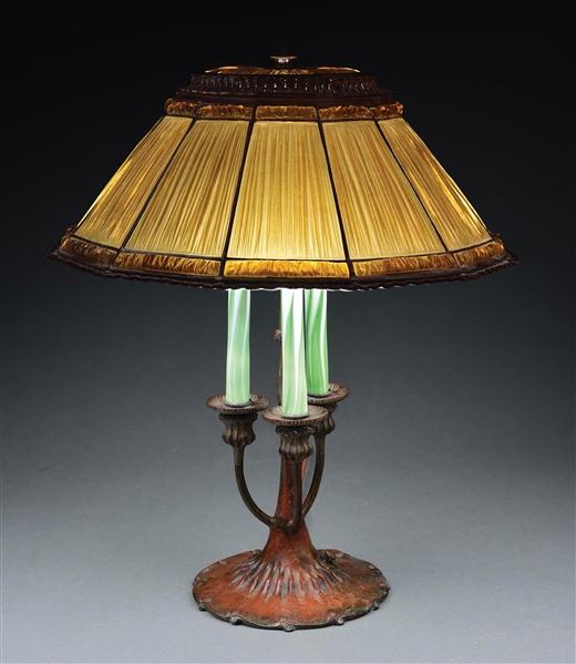 TIFFANY STUDIOS LINENFOLD TABLE LAMP WITH CANDELABRA BASE.