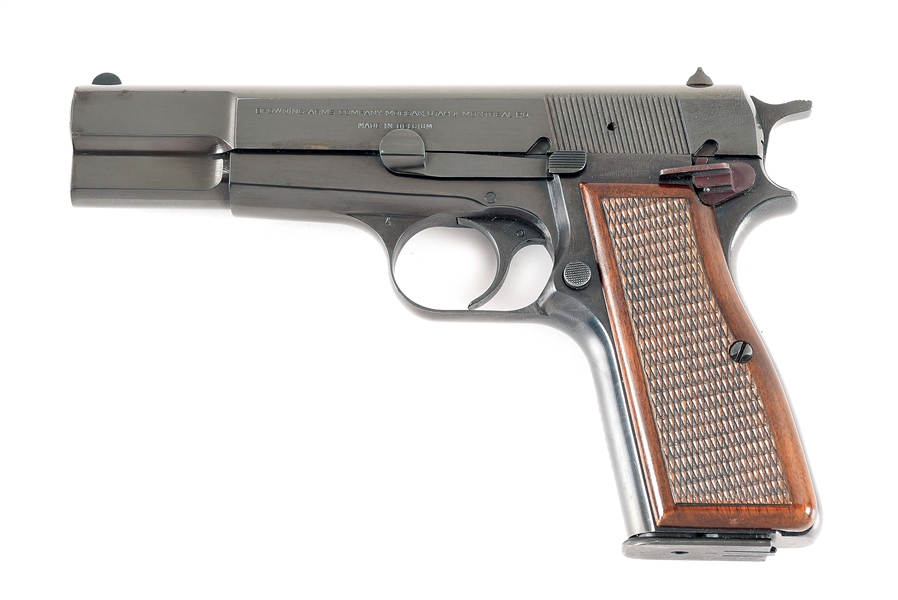 (C) BELGIAN BROWNING HI-POWER SEMI-AUTOMATIC PISTOL WITH 3 ADDITIONAL MAGAZINES.