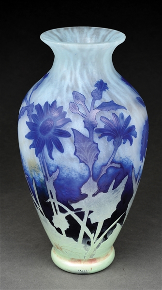 DAUM NANCY WHEEL CARVED VASE WITH BLUE DAISIES AND MARTELE BACKGROUND.