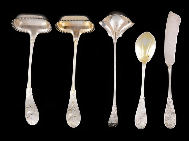 A GROUP OF FIVE TIFFANY STERLING JAPANESE PATTERN SMALL SERVING PIECES. 
