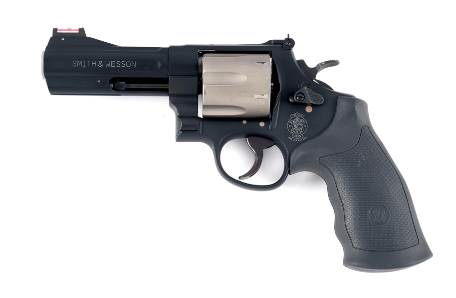 (M) SMITH & WESSON 329PD AIRLITE .44 MAGNUM REVOLVER WITH CASE.