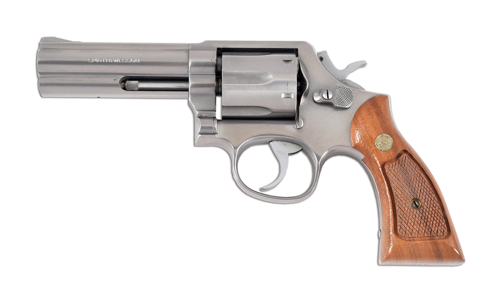 (M) SMITH & WESSON MODEL 681 DOUBLE ACTION .357 MAGNUM REVOLVER WITH BOX.