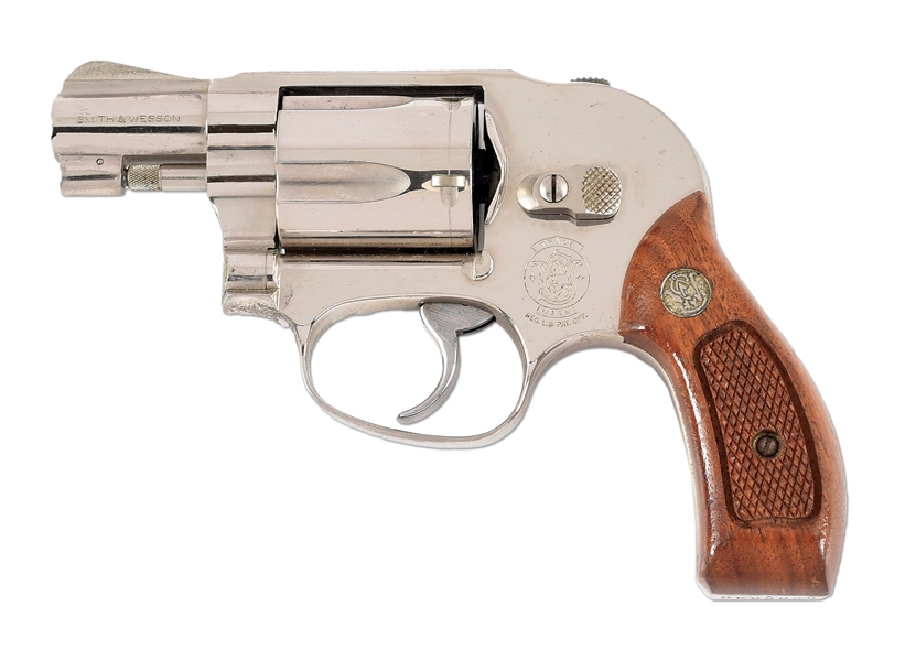 (M) SMITH & WESSON MODEL 38-2 AIRWEIGHT DOUBLE ACTION REVOLVER.