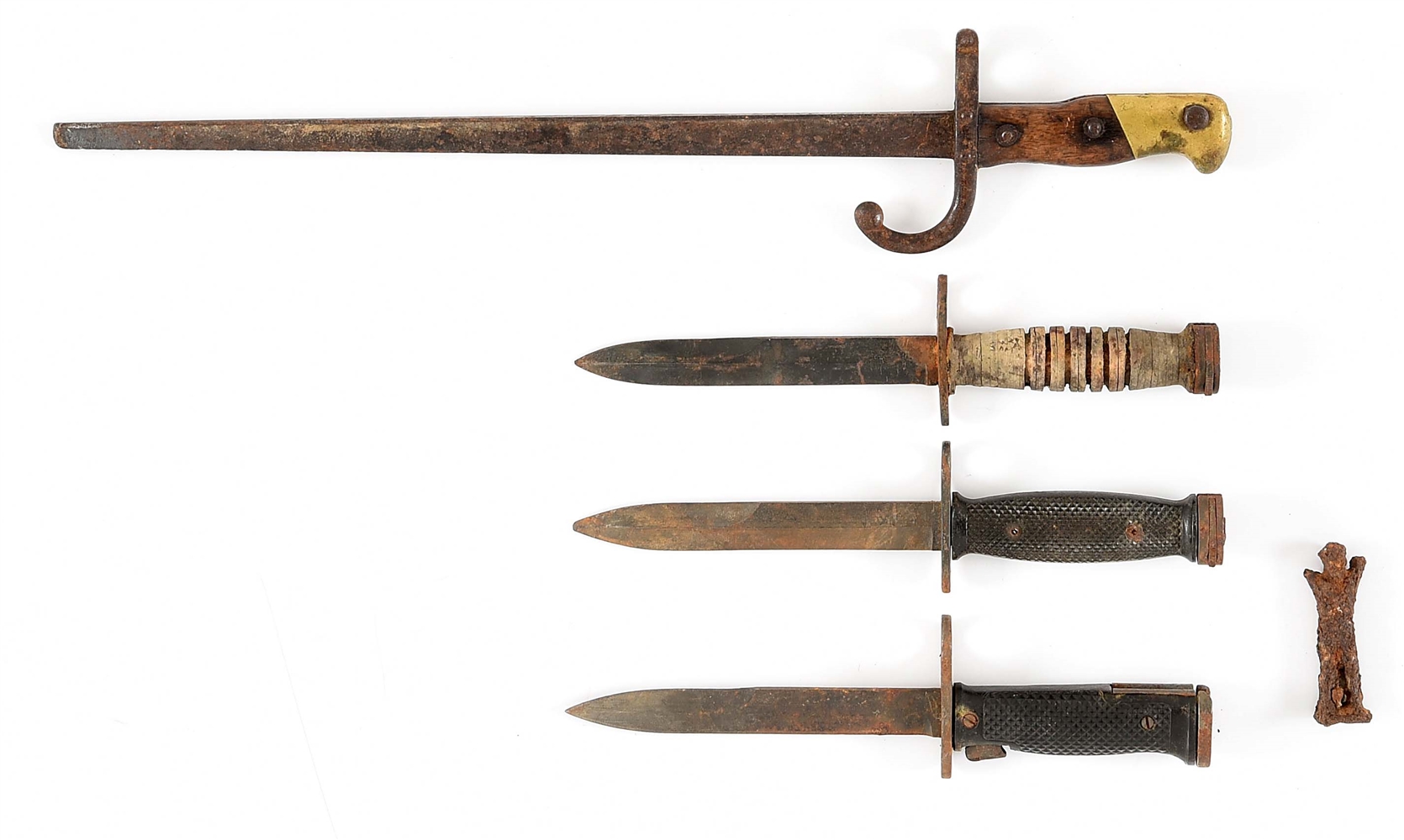 LOT OF 4: 3 US AND 1 FRENCH BAYONET.
