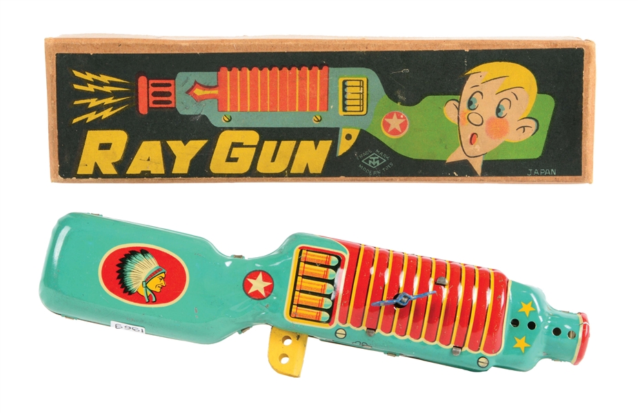 SCARCE JAPANESE TIN LITHO WIND UP SPACE RAY GUN.