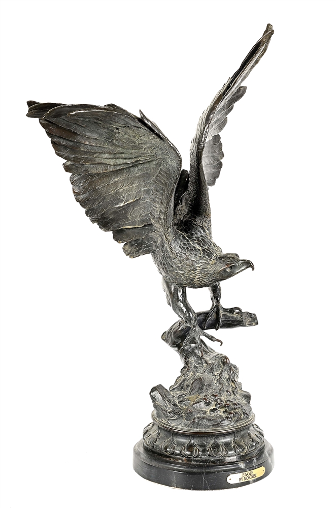 LARGE EAGLE BRONZE BY MOIGNIEZ.