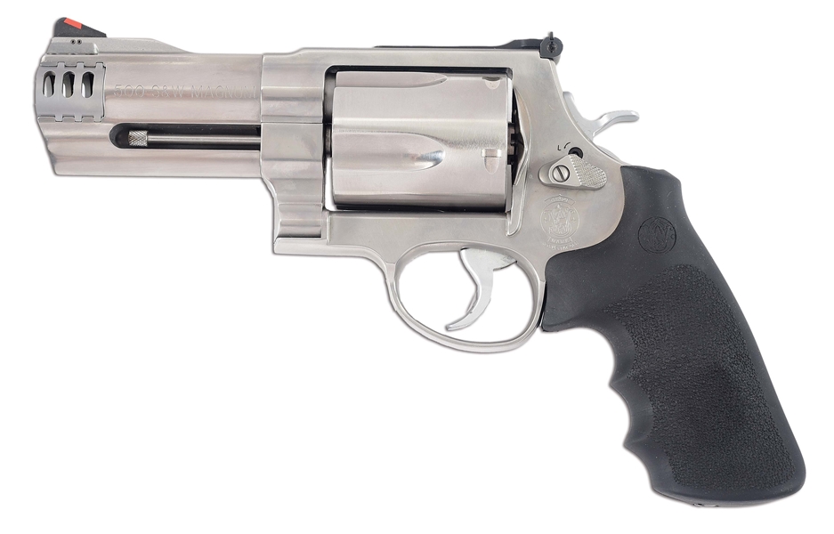 (M) SMITH AND WESSON MODEL 500 REVOLVER 4". 