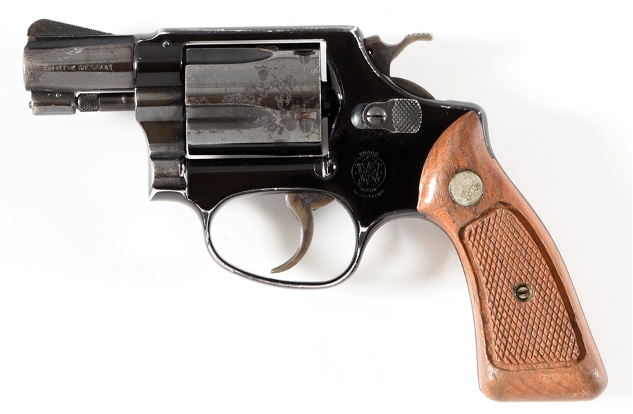 (M) SMITH & WESSON MODEL 37 AIRWEIGHT REVOLVER.