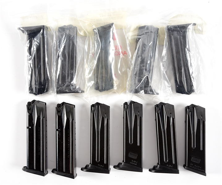 LOT OF 11: HECKLER & KOCH USP COMPACT AND BERETTA 92 9MM MAGAZINES.