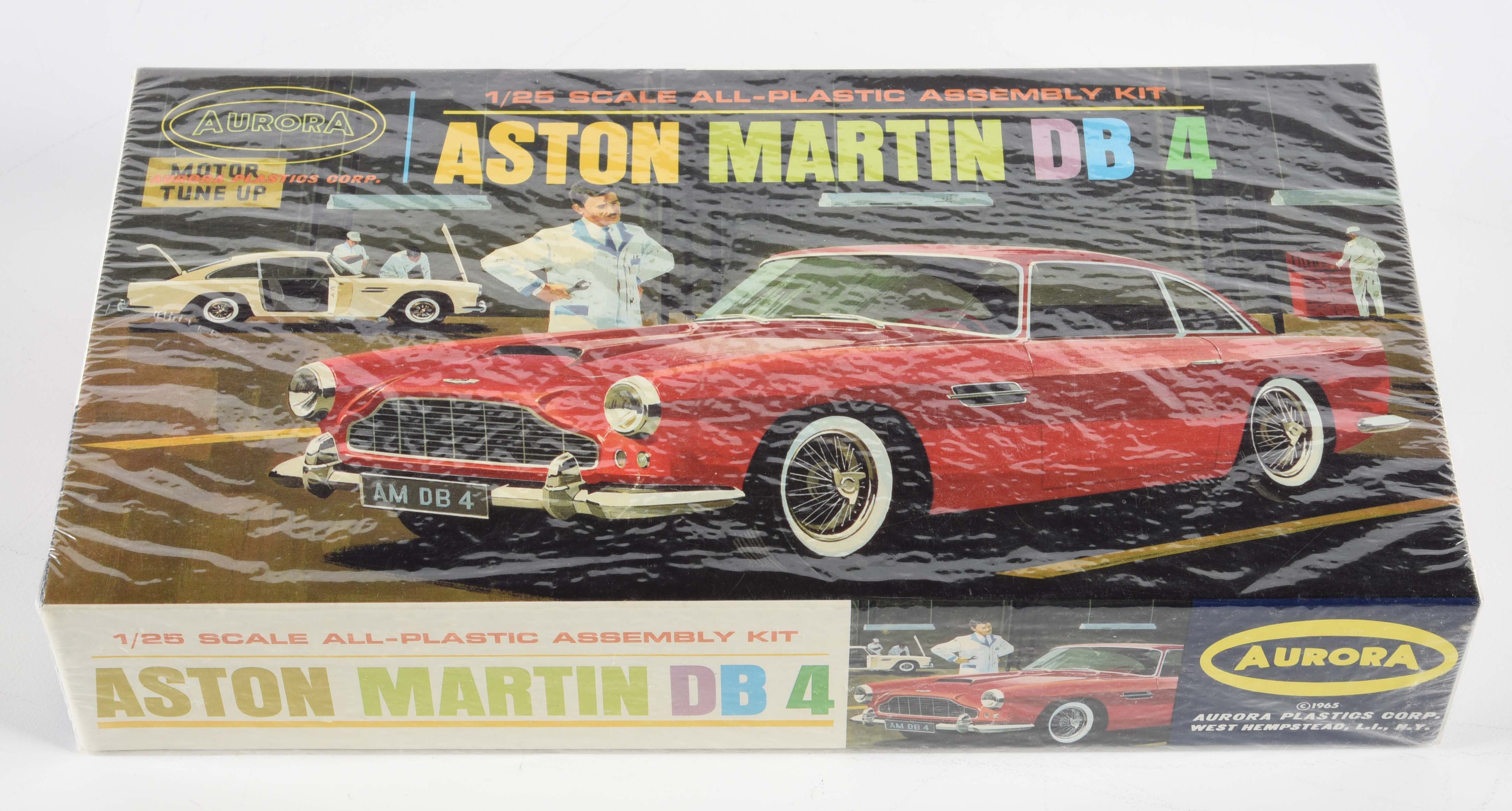 lot-detail-aurora-aston-martin-db4-automobile-model-kit