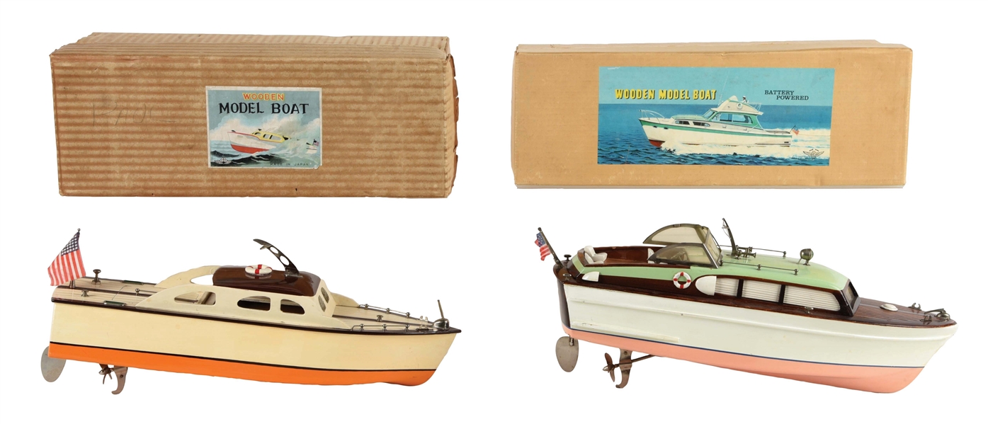 LOT OF 2: BEAUTIFUL JAPANESE WOODEN BATTERY-OPERATED CRUISER AND PLEASURE BOATS IN ORIGINAL BOXES. 