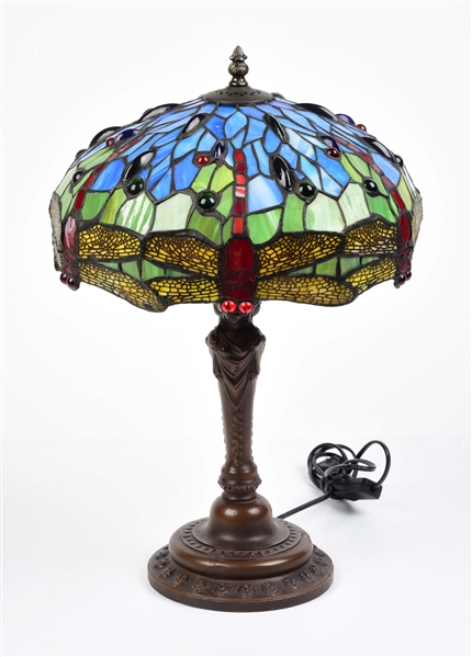 TIFFANY STYLE DRAGONFLY LAMP.