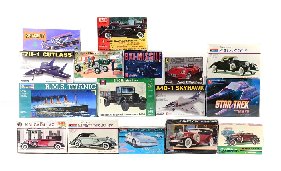 LOT OF APPROXIMATELY 15 VARIOUS MODEL KITS.