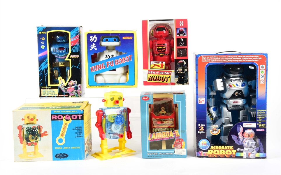 LOT OF 6: FOREIGN-MADE PLASTIC BATTERY-OPERATED ROBOTS IN ORIGINAL BOXES.