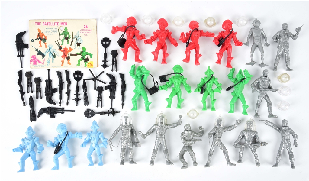 LOT OF APPROX. 20: PLASTIC SPACEMEN.