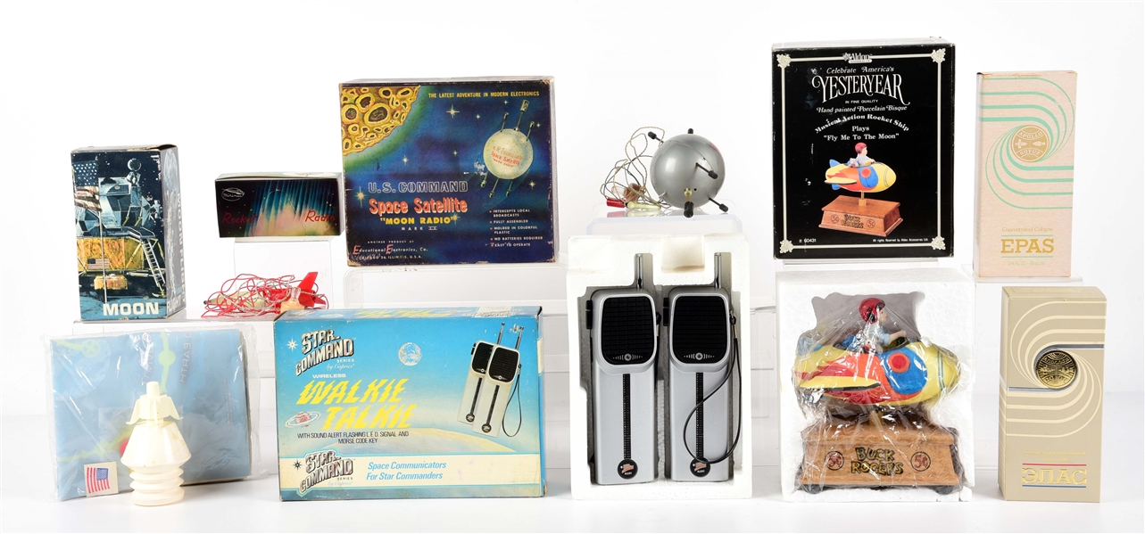 LOT OF 6: VARIOUS BOXED SPACE RELATED MOSTLY RADIO TOYS IN ORIGINAL BOXES.