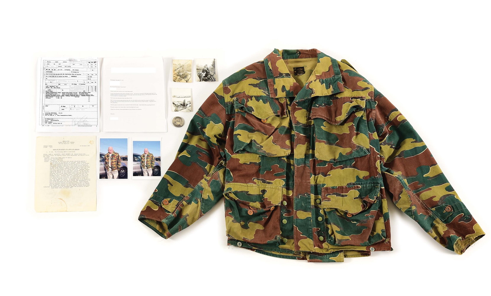 US VIETNAM WAR FRENCH PARATROOPER JACKET CAPTURED FROM VC AND WORN BY SGT. JAMES D. TAYLOR, 10TH SFG.