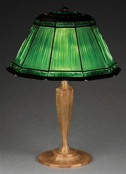 TIFFANY STUDIOS GREEN LINENFOLD TABLE LAMP.