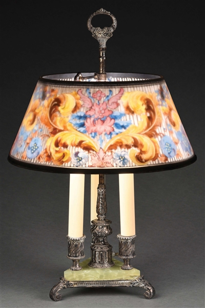 PAIRPOINT REVERSE PAINTED TABLE LAMP W/ FLORAL PATTERN.