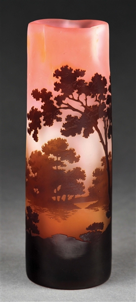 GALLE SCENIC VASE W/ CLOVER MOUTH.