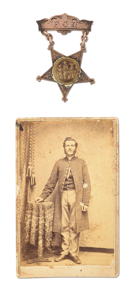 MARYLAND CDV OF A SOLDIER AND INSCRIBED GAR BADGE.