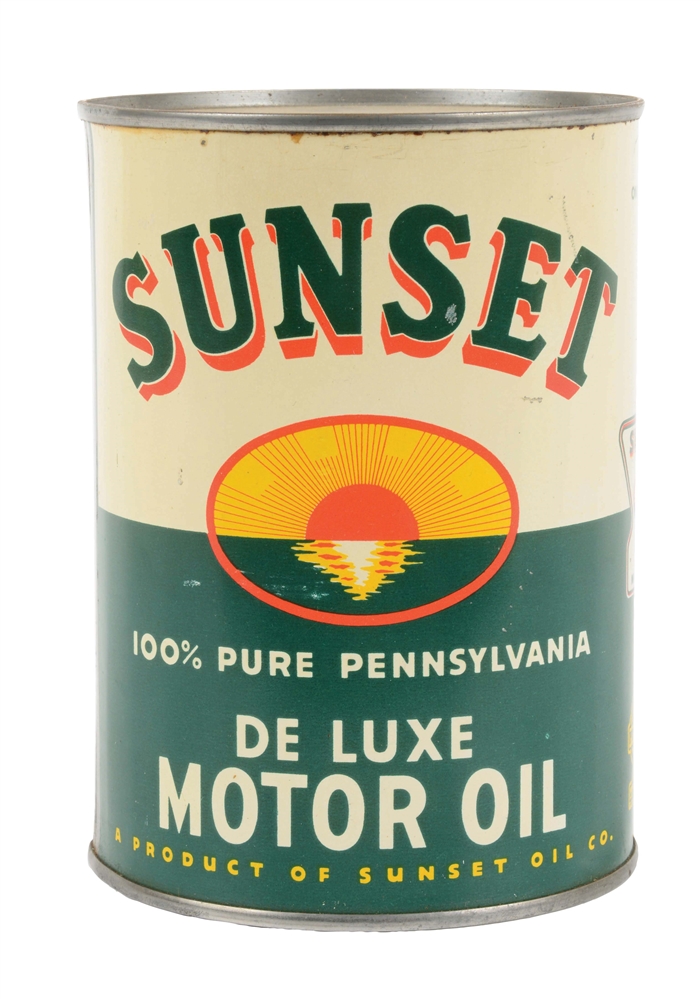 SUNSET DELUXE MOTOR OIL ONE QUART CAN W/ SUNSET GRAPHIC. 