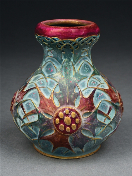 PAUL DACHSEL RETICULATED TOP THISTLE VASE.