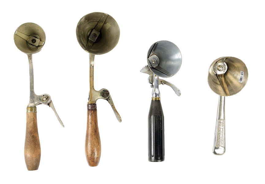 COLLECTION OF 4 EARLY 1900S ICE CREAM SCOOPS.