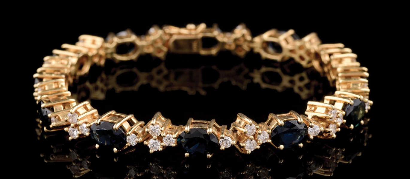 LADIES 14K YELLOW GOLD SAPPHIRE & DIAMOND BRACELET.