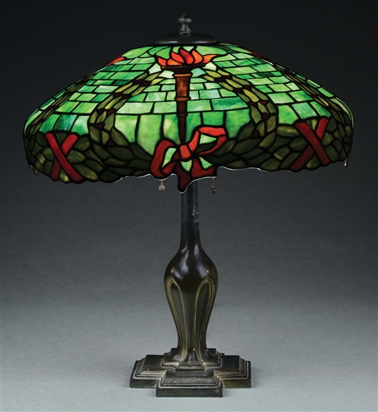 DUFFNER & KIMBERLY TORCH & BOW LEADED GLASS TABLE LAMP.