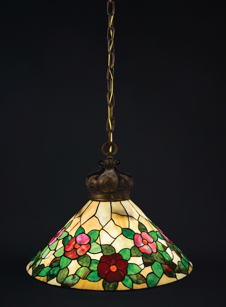 COLONIAL ART GLASS LEADED GLASS HANGING LAMP.