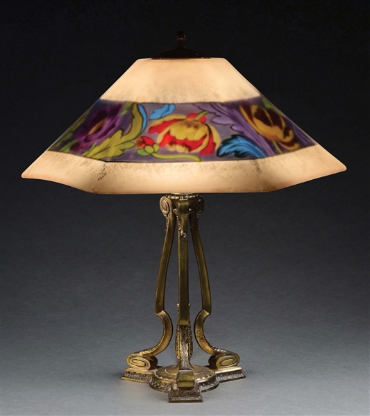 PAIRPOINT REVERSE PAINTED FLORAL TABLE LAMP.