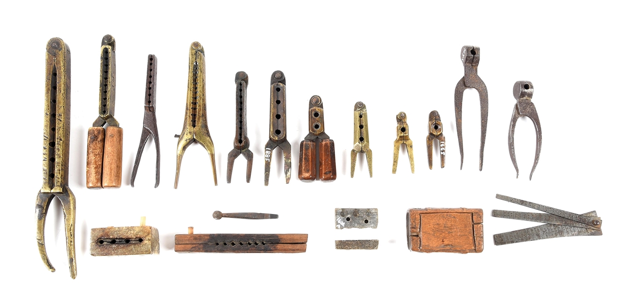LOT OF 18 TOOLS RELATED TO CASTING BULLETS.