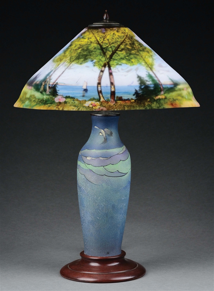 PAIRPOINT REVERSE PAINTED SEAGULL TABLE LAMP.