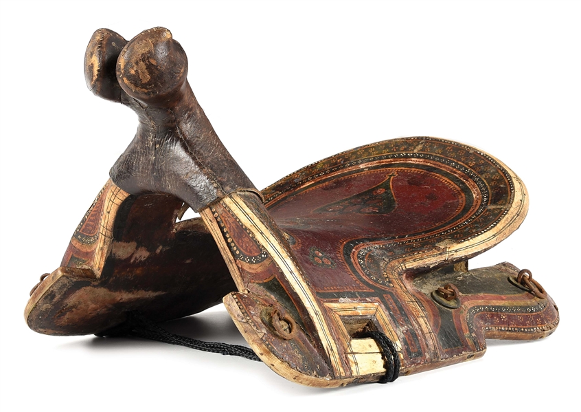 INLAID 18TH CENTURY CENTRAL ASIAN SADDLE