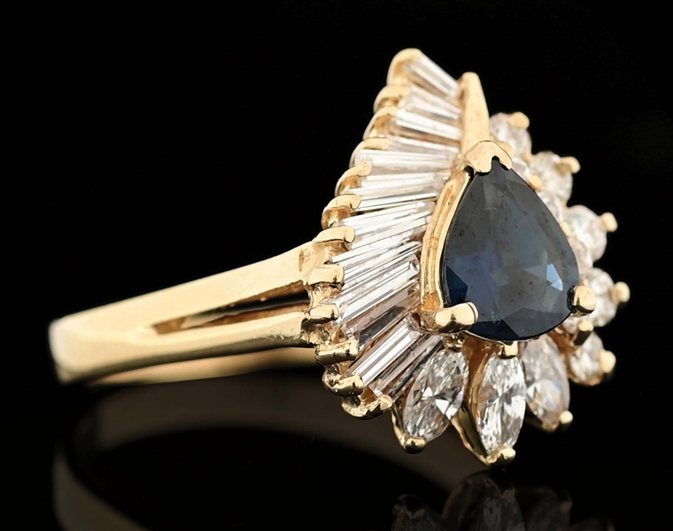 LADIES 14K YELLOW GOLD SAPPHIRE & DIAMOND COCKTAIL RING.