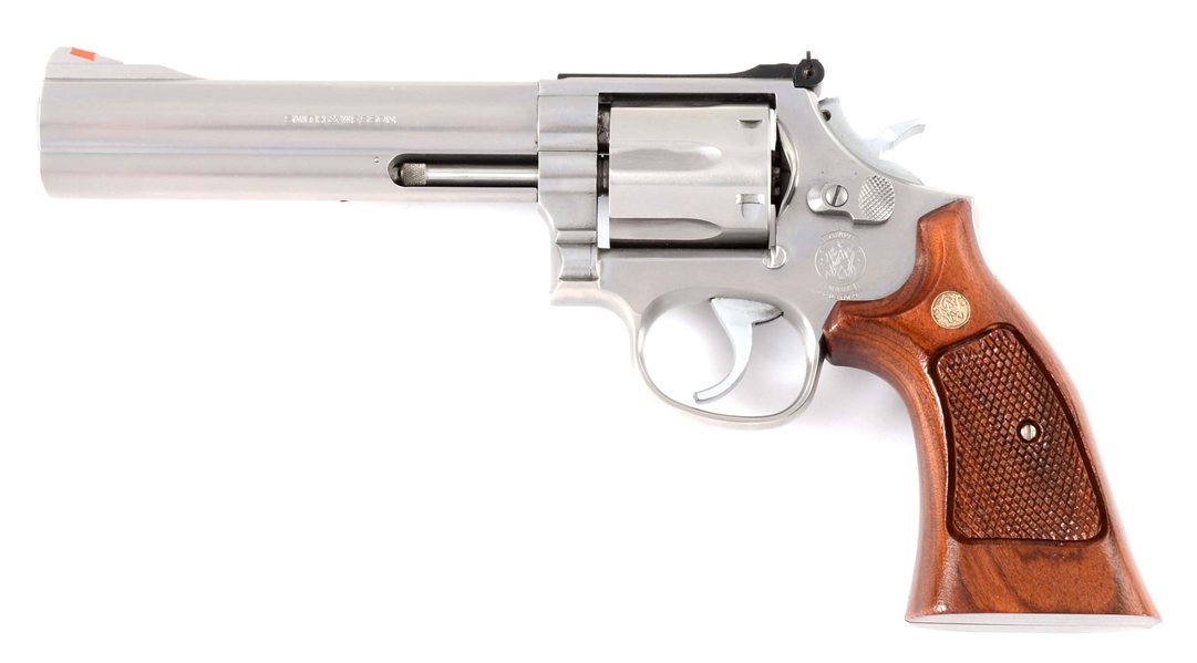 (M) SMITH & WESSON MODEL 686-3 .357 MAGNUM DOUBLE ACTION REVOLVER WITH MATCHING FACTORY BOX.