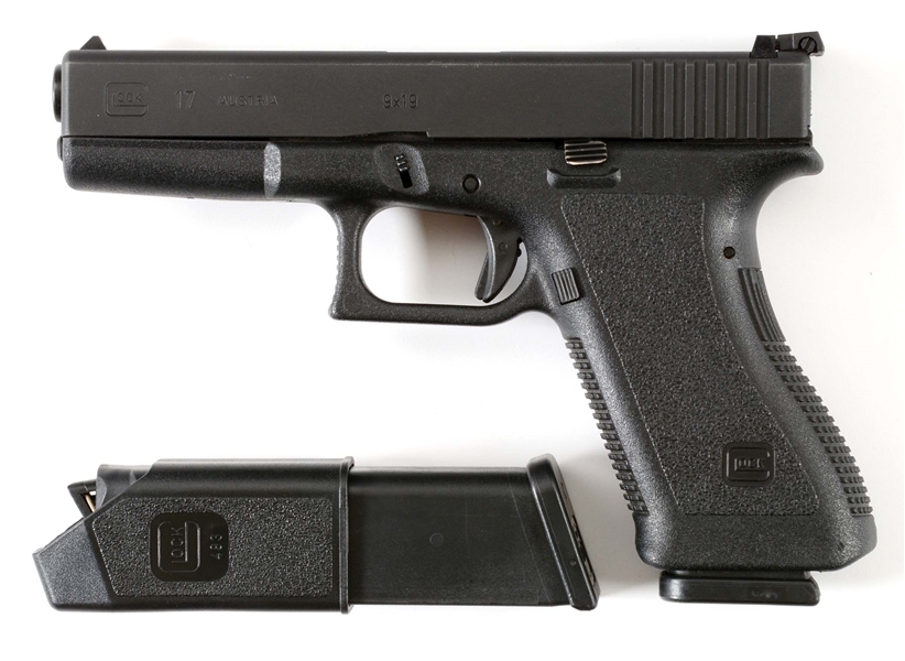 (M) GLOCK 17 SEMI-AUTOMATIC PISTOL WITH MATCHING FACTORY CASE.