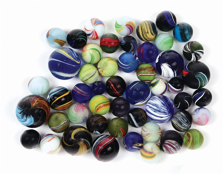 LOT OF APPROXIMATELY 50 HANDMADE MARBLES.