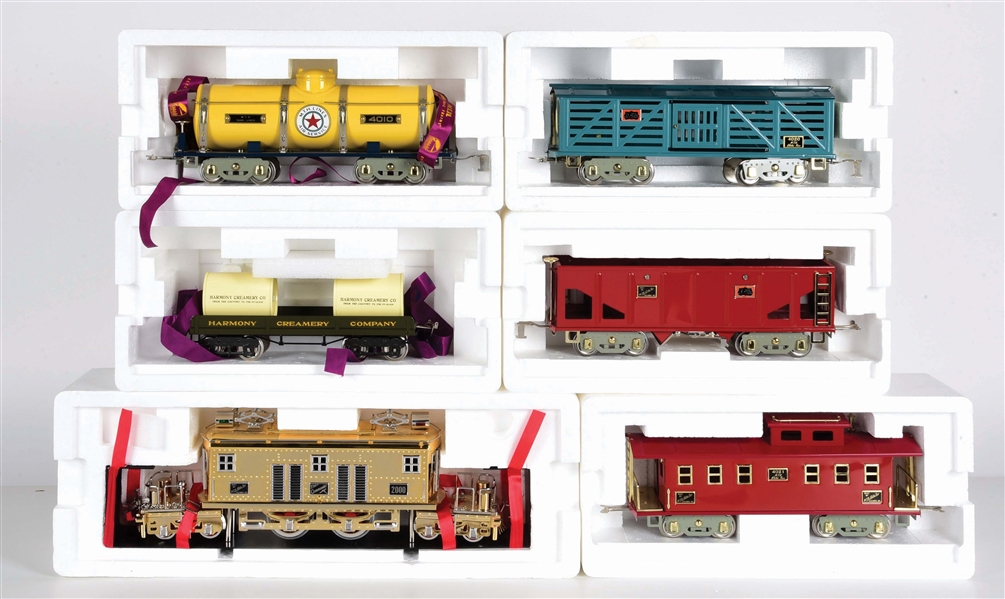 SET OF 6: MTH PRESIDENTIAL PASSENGER SET STANDARD GAUGE FREIGHT CARS & LOCOMOTIVES.