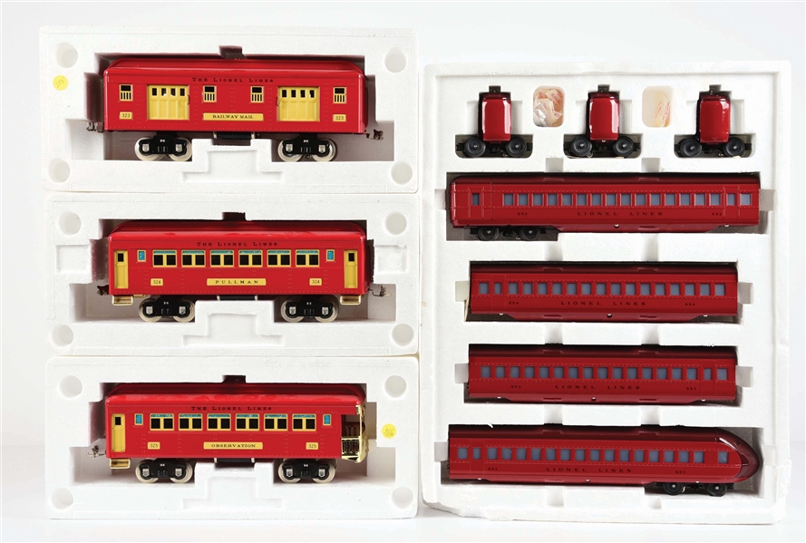 SET OF 4: BOXED LIONEL CLASSICS TRAIN CARS.