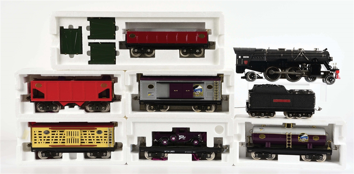 SET OF 7: MTH NO. 392 W/ ASSORTED FREIGHT CARS.