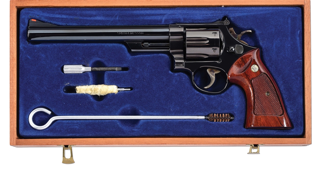 (M) CASED SMITH & WESSON MODEL 29-2 .44 MAGNUM DOUBLE ACTION REVOLVER.